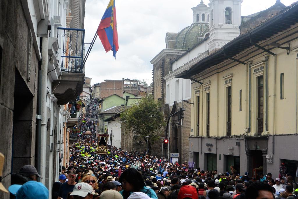 Hotel El Relicario Del Carmen Quito Exteriör bild